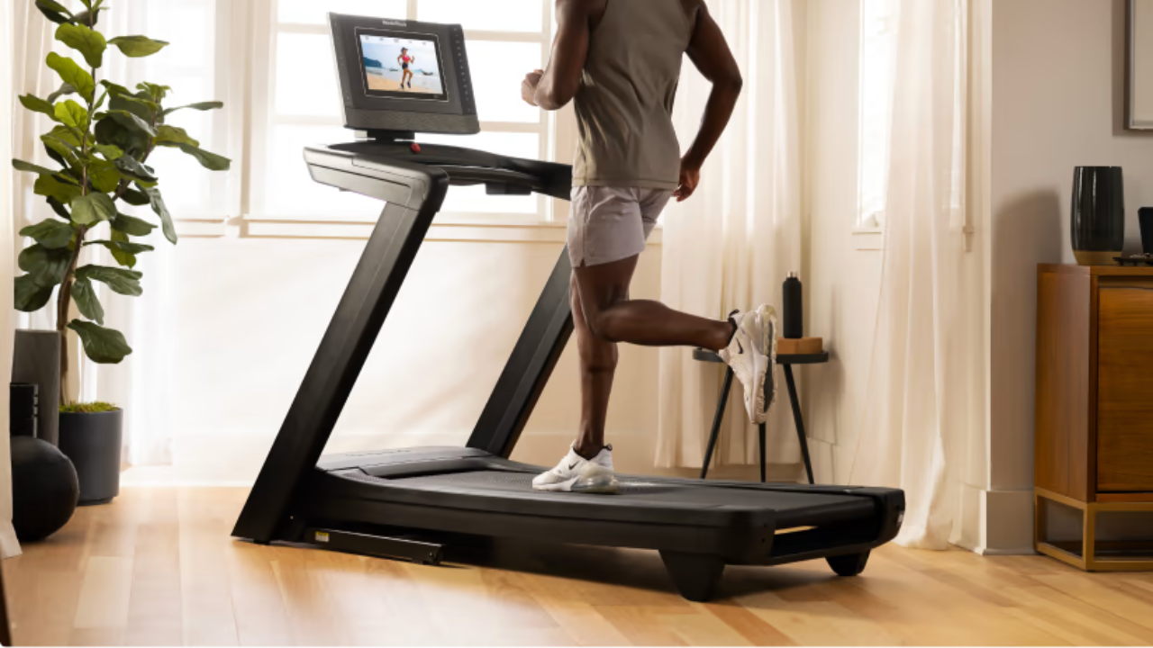 How to Navigate the Market of Cheap Treadmills? Which Features Are Essential?
